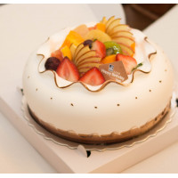 VENNILA FRUITS BIRTHDAY CAKE